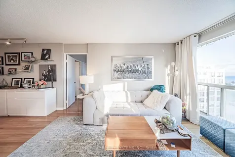 2261 Lakeshore Boulevard W Toronto ON M8V 3X1
