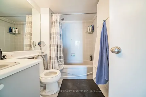 2261 Lakeshore Boulevard W Toronto ON M8V 3X1