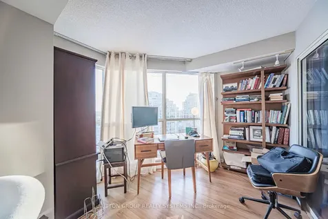 2261 Lakeshore Boulevard W Toronto ON M8V 3X1