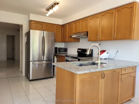 1406 Rimon Street Mississauga ON L5V 1T9