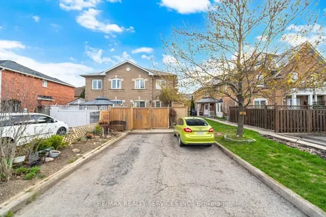 79 Pressed Brick Drive Brampton ON L6V 4K5