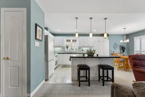 9 Falconwood Place Brampton ON L6R 3J3