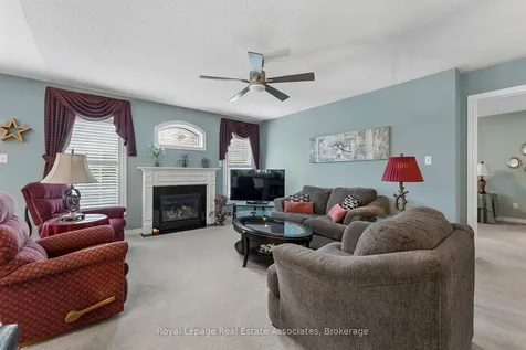 9 Falconwood Place Brampton ON L6R 3J3