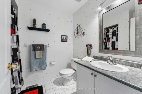 9 Falconwood Place Brampton ON L6R 3J3