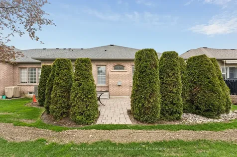 9 Falconwood Place Brampton ON L6R 3J3