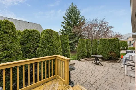 9 Falconwood Place Brampton ON L6R 3J3