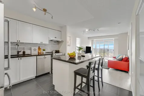 55 Strathaven Drive Mississauga ON L5R 4G9