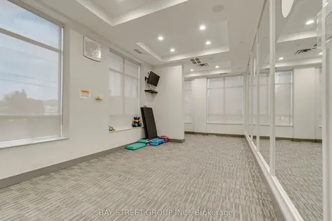 55 Strathaven Drive Mississauga ON L5R 4G9