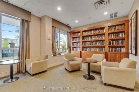 55 Strathaven Drive Mississauga ON L5R 4G9