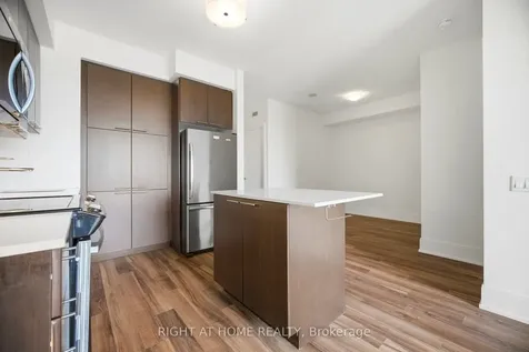 15 Viking Lane Toronto ON M9B 0A4