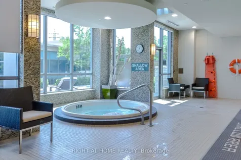 15 Viking Lane Toronto ON M9B 0A4