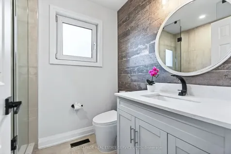 280 Nottingham Drive Oakville ON L6H 4H9