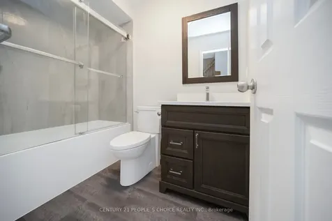 119 Spadina Road Brampton ON L6X 4X6