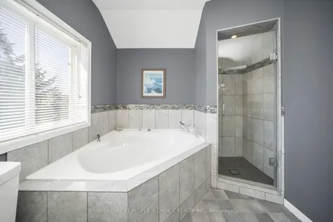 119 Spadina Road Brampton ON L6X 4X6