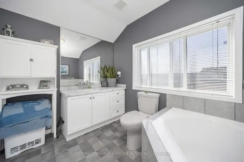 119 Spadina Road Brampton ON L6X 4X6