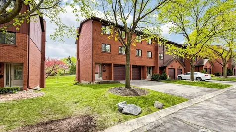 4165 Fieldgate Drive Mississauga ON L4W 2M9