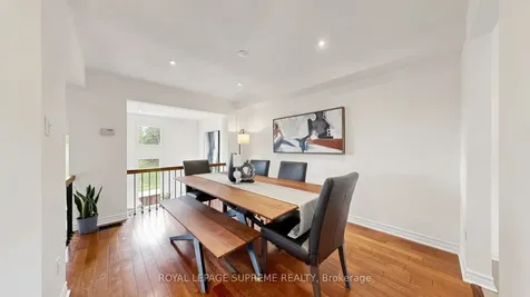 4165 Fieldgate Drive Mississauga ON L4W 2M9