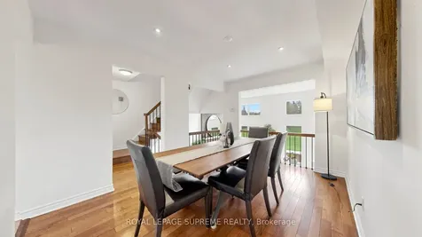 4165 Fieldgate Drive Mississauga ON L4W 2M9