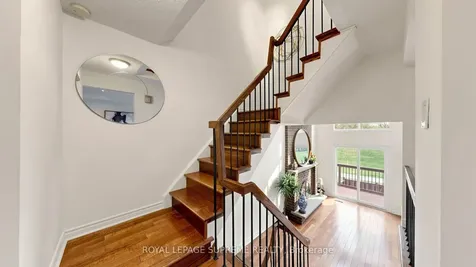 4165 Fieldgate Drive Mississauga ON L4W 2M9