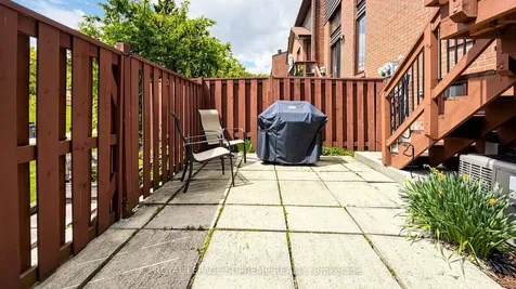 4165 Fieldgate Drive Mississauga ON L4W 2M9