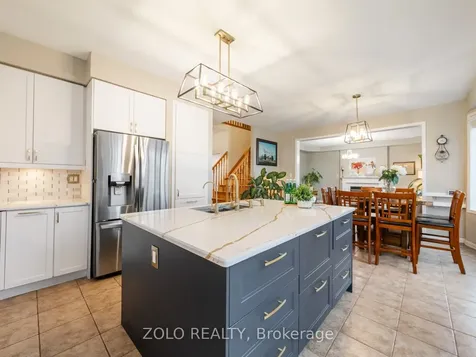 818 Cousens Terrace Milton ON L9T 0G1
