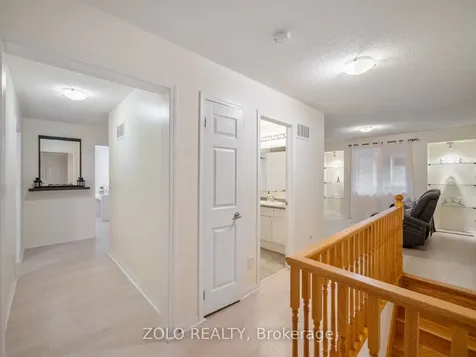 818 Cousens Terrace Milton ON L9T 0G1