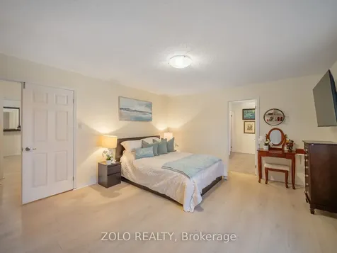 818 Cousens Terrace Milton ON L9T 0G1