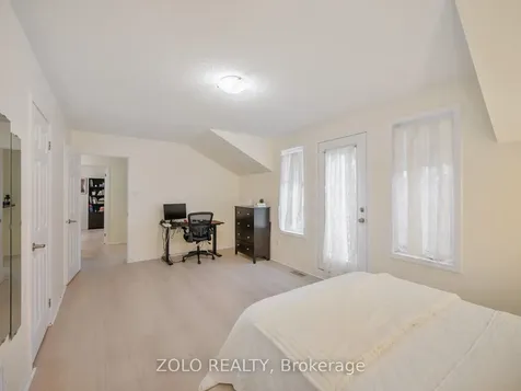818 Cousens Terrace Milton ON L9T 0G1