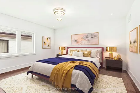 193 Mateo Place Mississauga ON L5A 2K4
