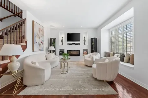 5948 Chercover Court Burlington ON L7L 6T2