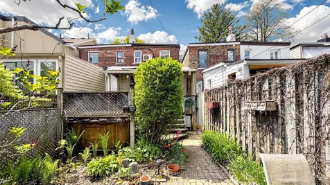 137 Campbell Avenue Toronto ON M6P 3V1