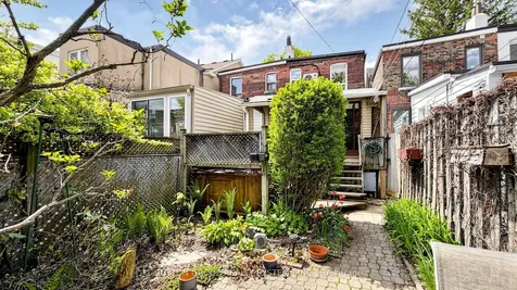 137 Campbell Avenue Toronto ON M6P 3V1
