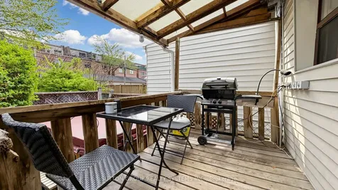 137 Campbell Avenue Toronto ON M6P 3V1