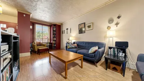 137 Campbell Avenue Toronto ON M6P 3V1