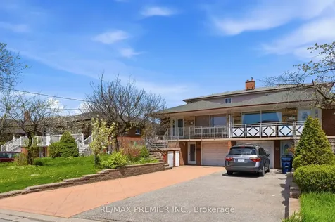 40 Donofree Road Toronto ON M6L 2P5
