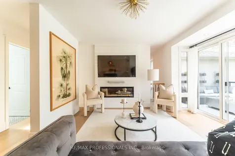 1326 Stanbury Road Oakville ON L6L 2J4