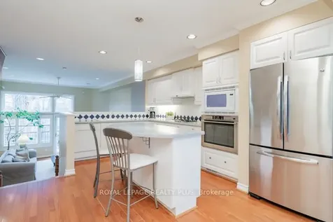 83 Kerr Street Oakville ON L6K 3A2