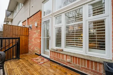 83 Kerr Street Oakville ON L6K 3A2
