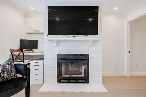 1370 Hazel Mccleary Drive Oakville ON L6J 7B1