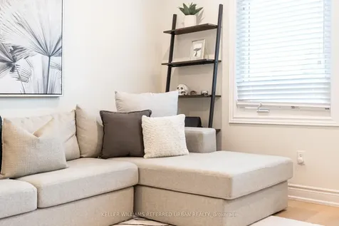 1370 Hazel Mccleary Drive Oakville ON L6J 7B1