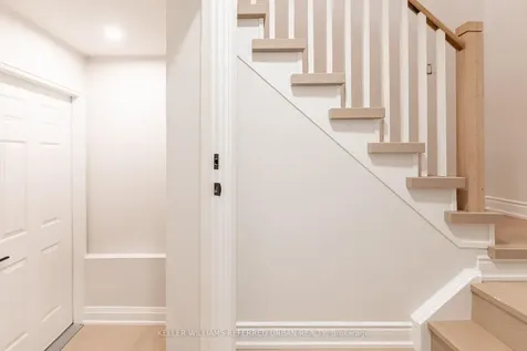1370 Hazel Mccleary Drive Oakville ON L6J 7B1