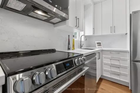 93 Medland Crescent Toronto ON M6P 2N3