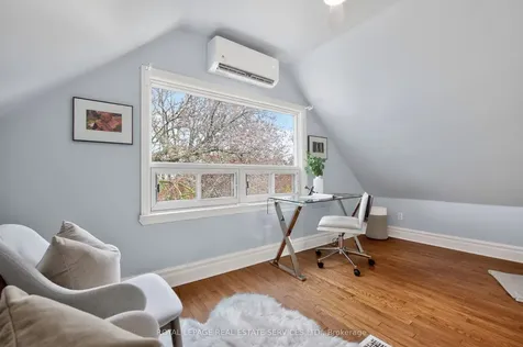 93 Medland Crescent Toronto ON M6P 2N3