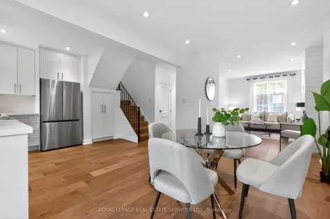 93 Medland Crescent Toronto ON M6P 2N3