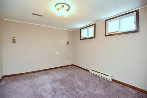5409 Croydon Road Burlington ON L7L 3J2