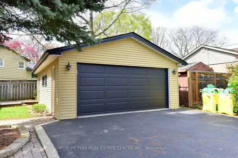 5409 Croydon Road Burlington ON L7L 3J2