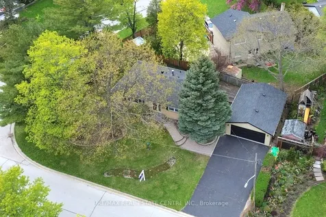 5409 Croydon Road Burlington ON L7L 3J2