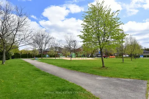 5409 Croydon Road Burlington ON L7L 3J2