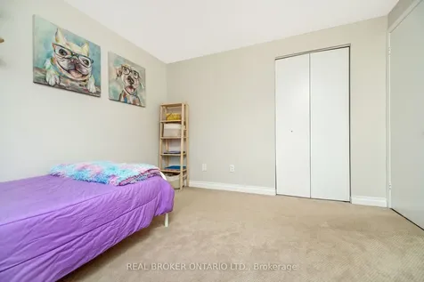 752 Mackenzie Drive Milton ON L9T 3M1