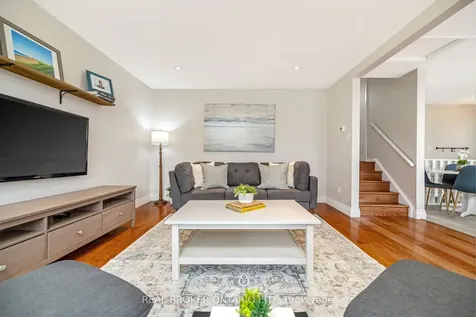 752 Mackenzie Drive Milton ON L9T 3M1